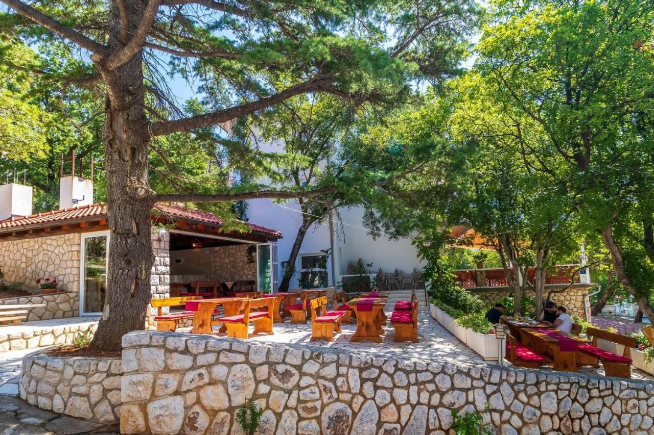 Rooms And Restaurant Danica Povile Exterior foto